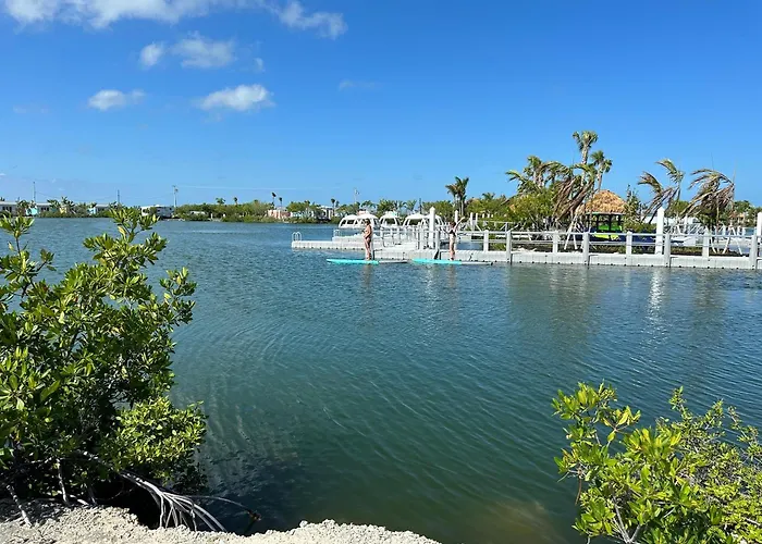 Sugarloaf Key Rv Resort & Cottages