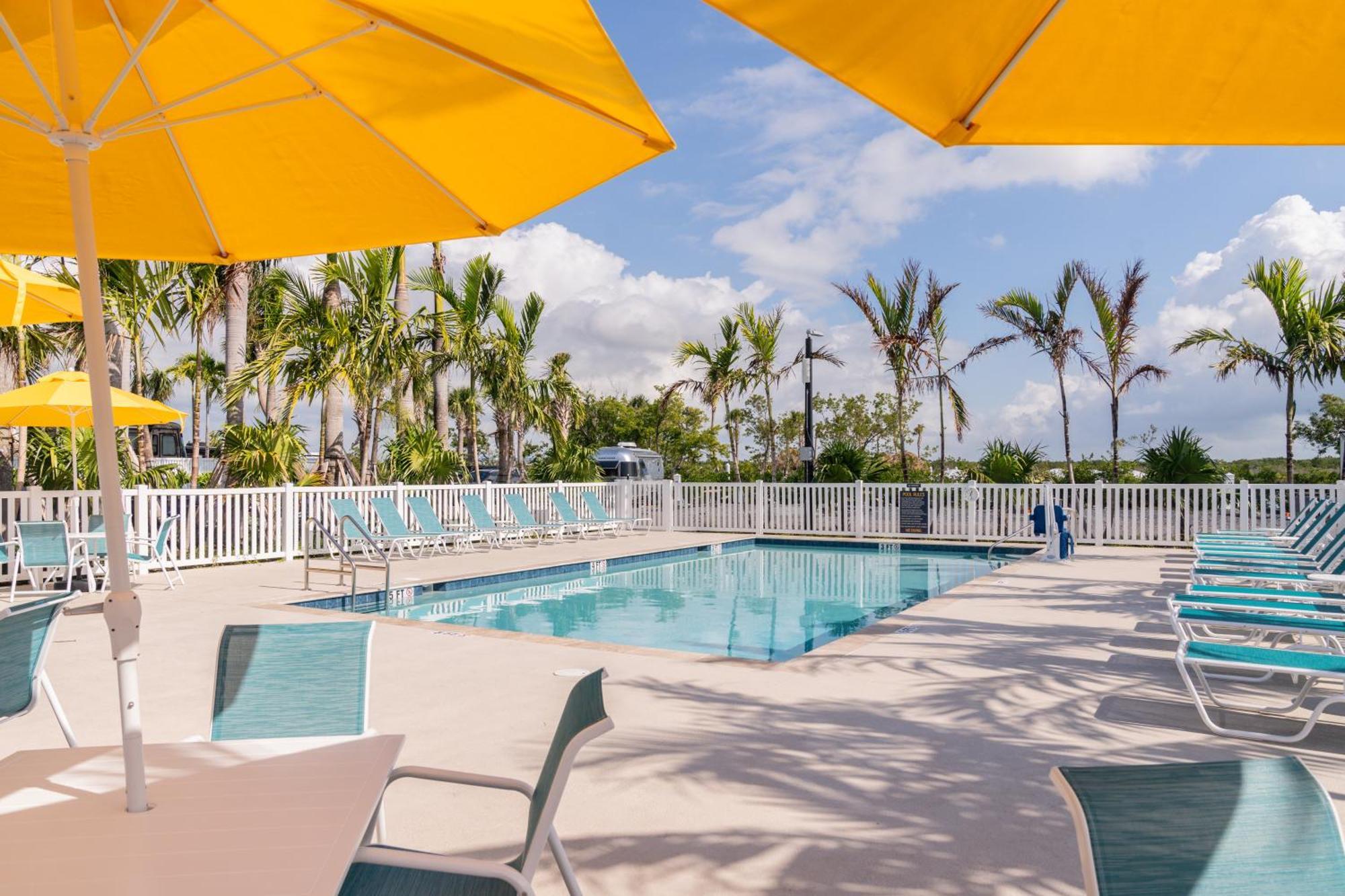 Sugarloaf Key Rv & *
